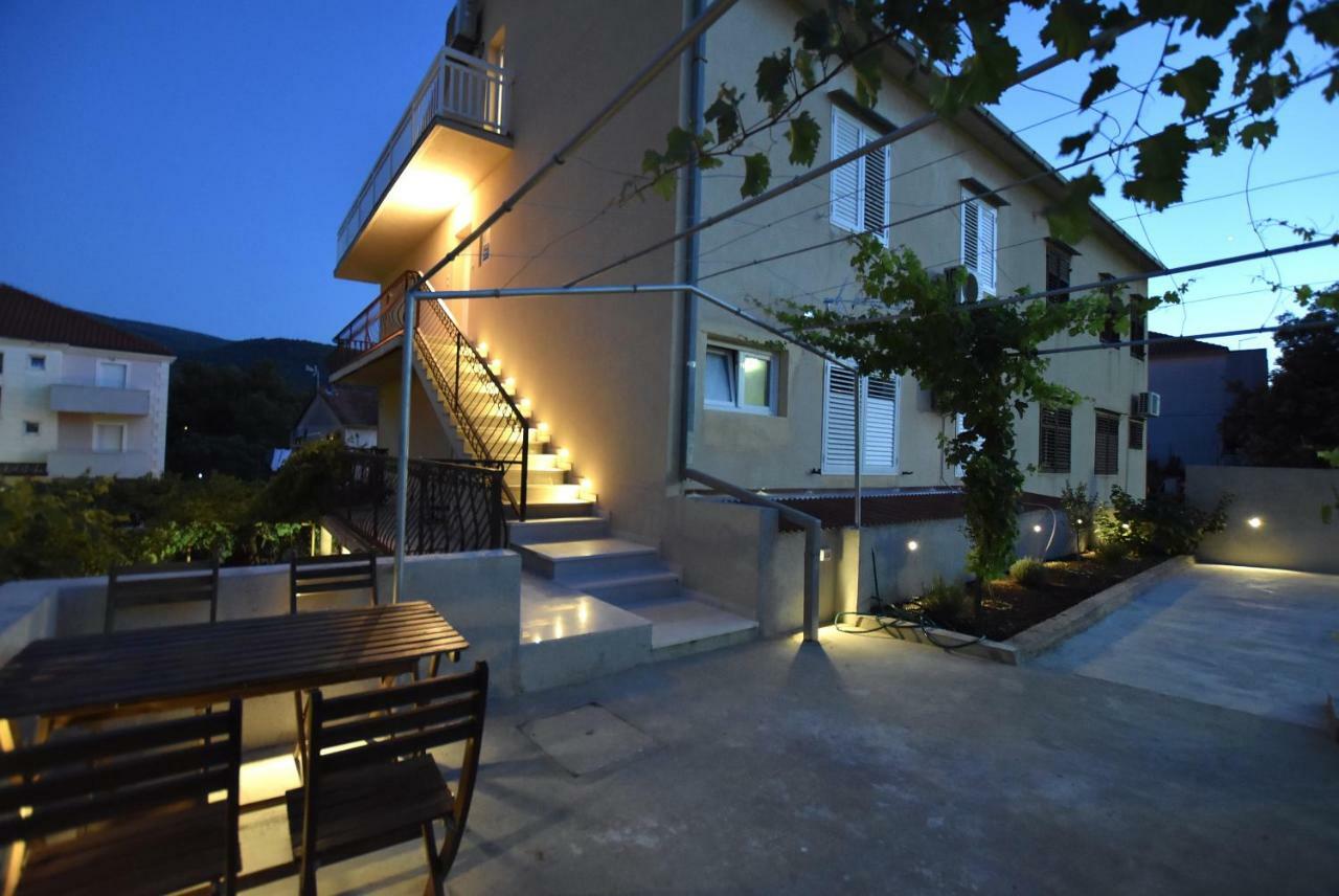 Apartments Sea & Sky スタリー・グラード エクステリア 写真